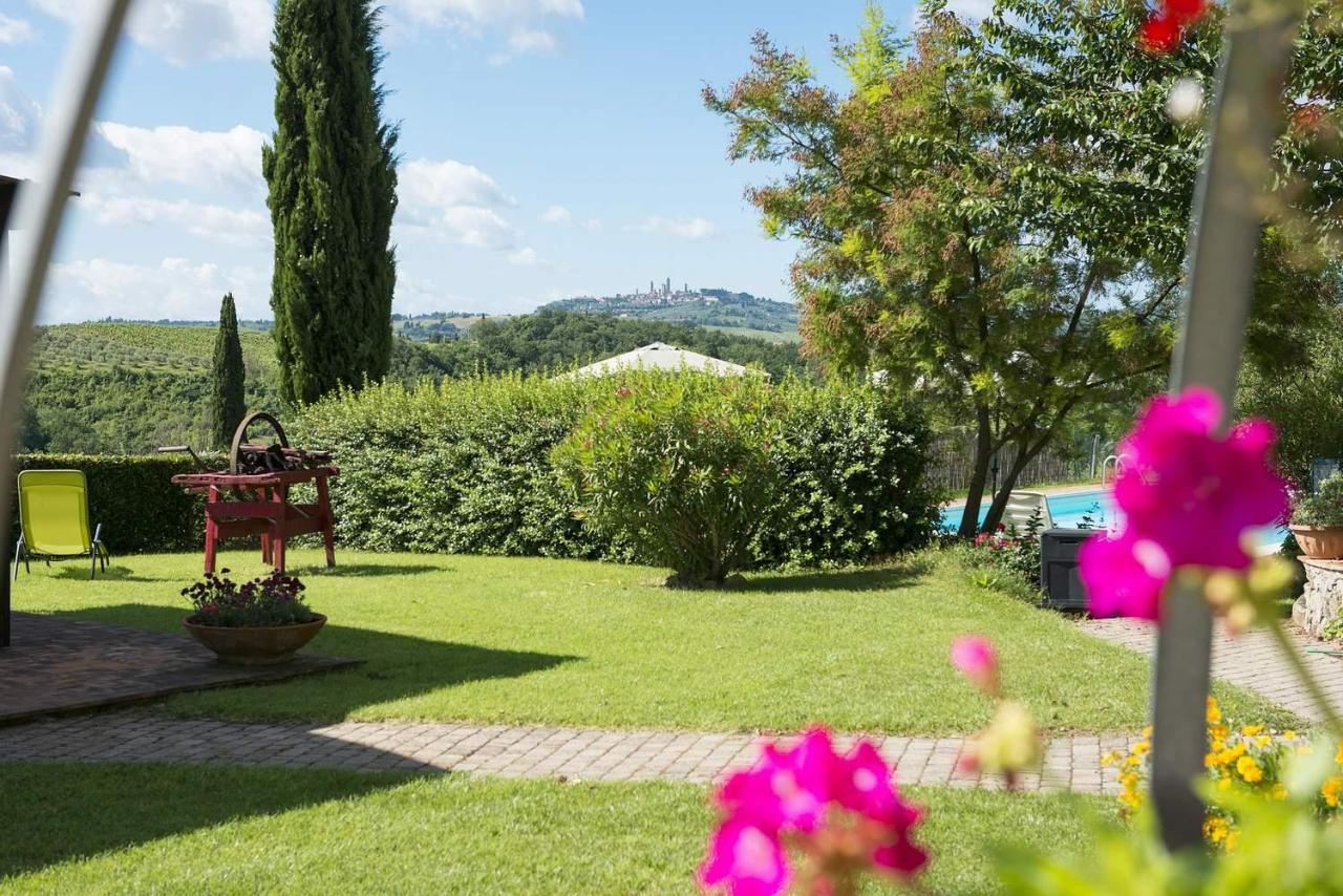 סן ג'ימיניאנו Agriturismo Il Poggetto מראה חיצוני תמונה